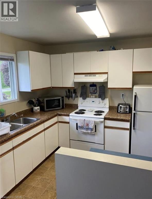 839 Stirling Avenue S, Kitchener, Ontario  N2L 2M6 - Photo 22 - 40794075