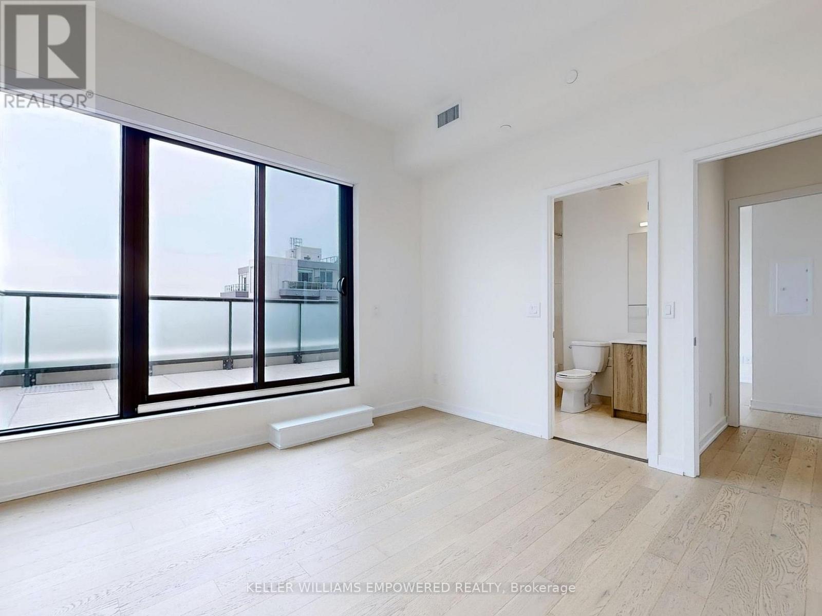 901 - 840 St. Clair Avenue W, Toronto, Ontario  M6C 0A4 - Photo 15 - C12638024