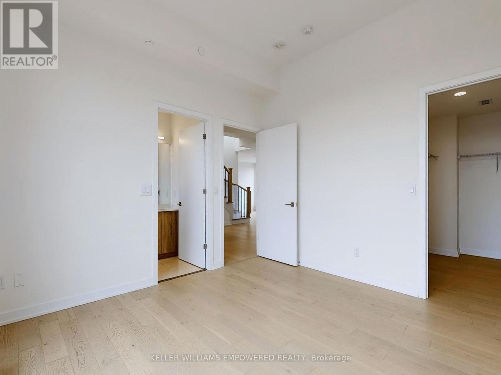 901 - 840 St. Clair Avenue W, Toronto, Ontario  M6C 0A4 - Photo 16 - C12638024