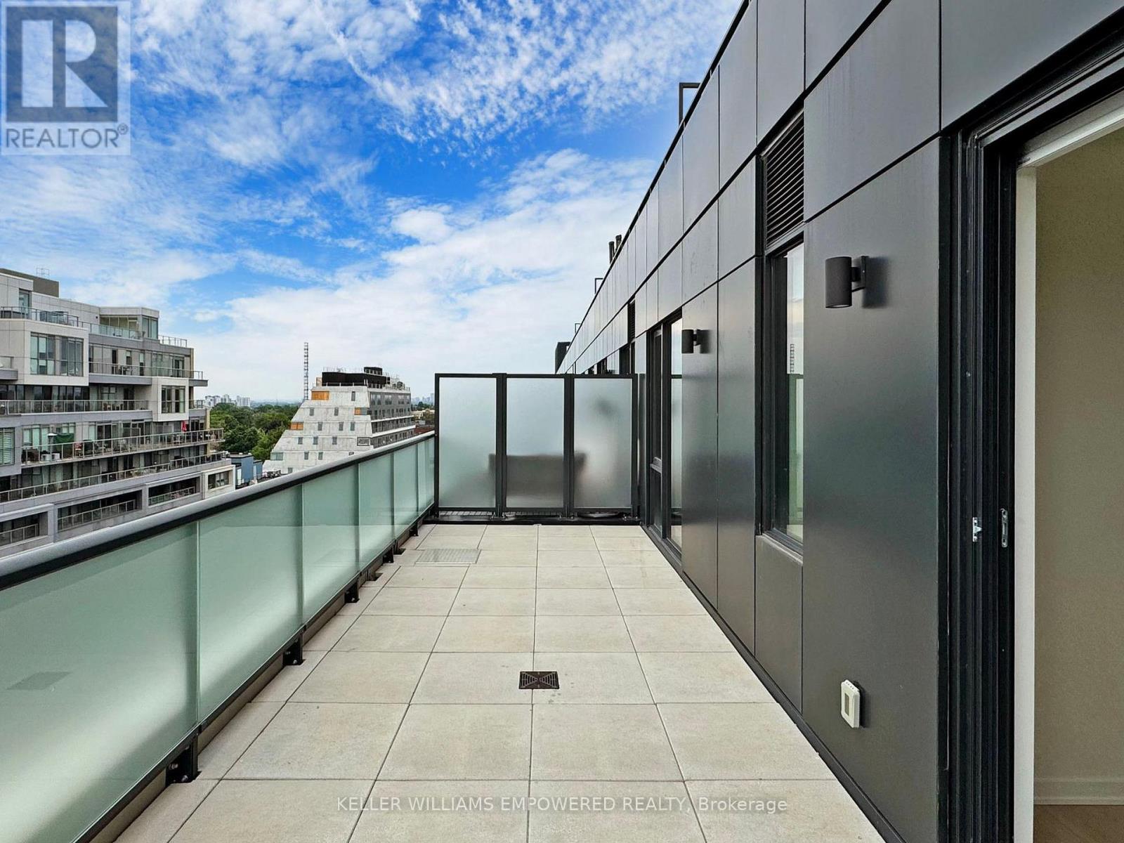 901 - 840 St. Clair Avenue W, Toronto, Ontario  M6C 0A4 - Photo 31 - C12638024