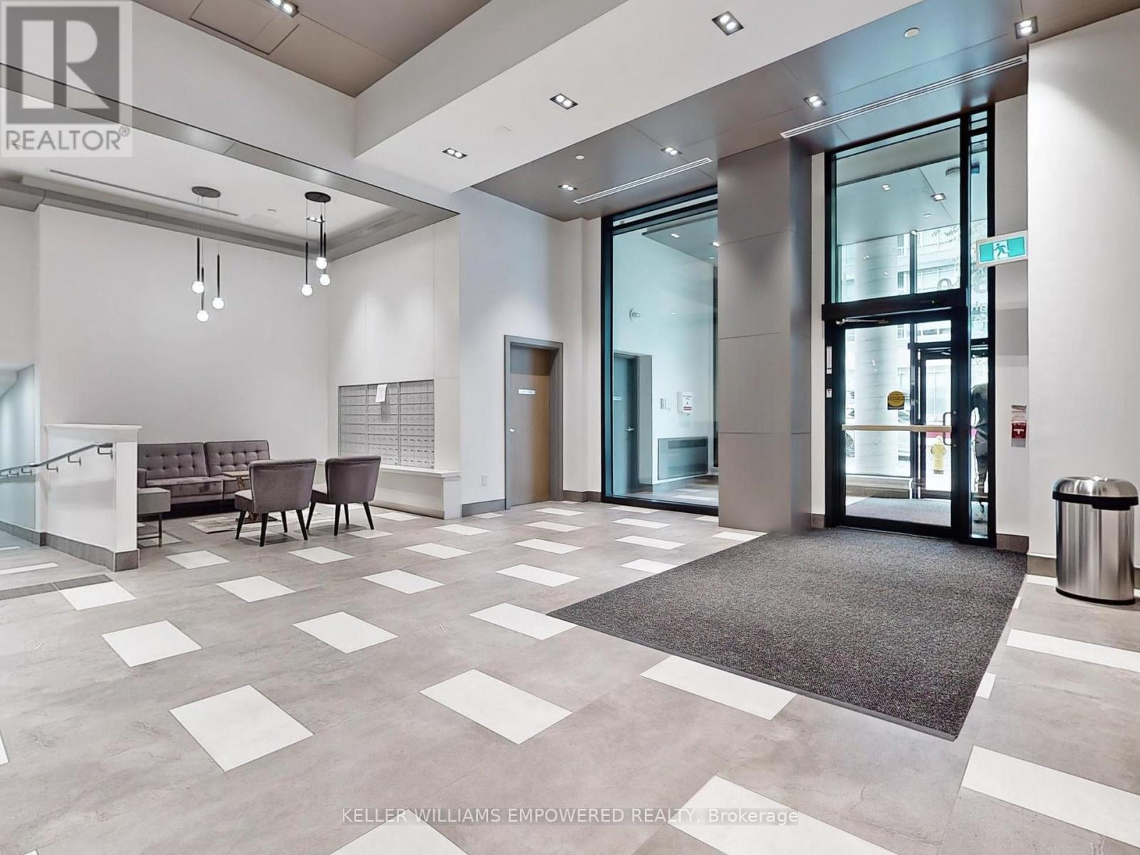 901 - 840 St. Clair Avenue W, Toronto, Ontario  M6C 0A4 - Photo 36 - C12638024