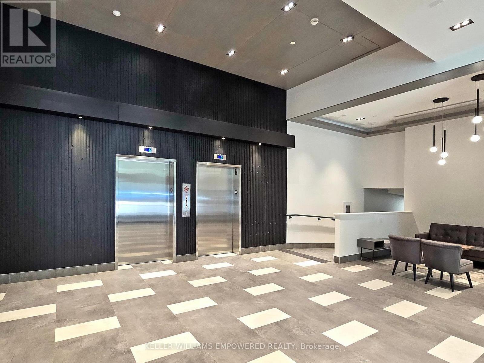 901 - 840 St. Clair Avenue W, Toronto, Ontario  M6C 0A4 - Photo 7 - C12638024