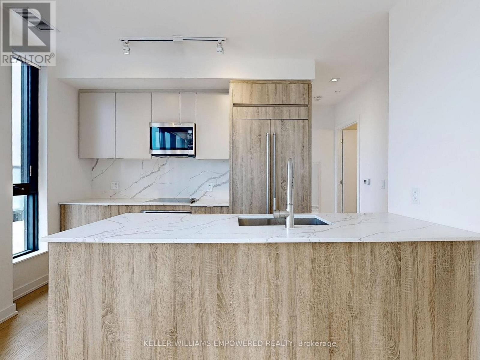 901 - 840 St. Clair Avenue W, Toronto, Ontario  M6C 0A4 - Photo 9 - C12638024