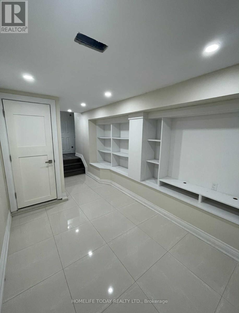 Bsmt - 43b Park Street, Toronto, Ontario  M1N 2N4 - Photo 3 - E12583068