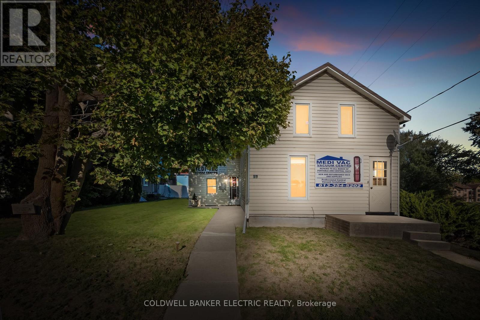 59 Centre Street N, Greater Napanee, Ontario  K7R 1M8 - Photo 1 - X12637576