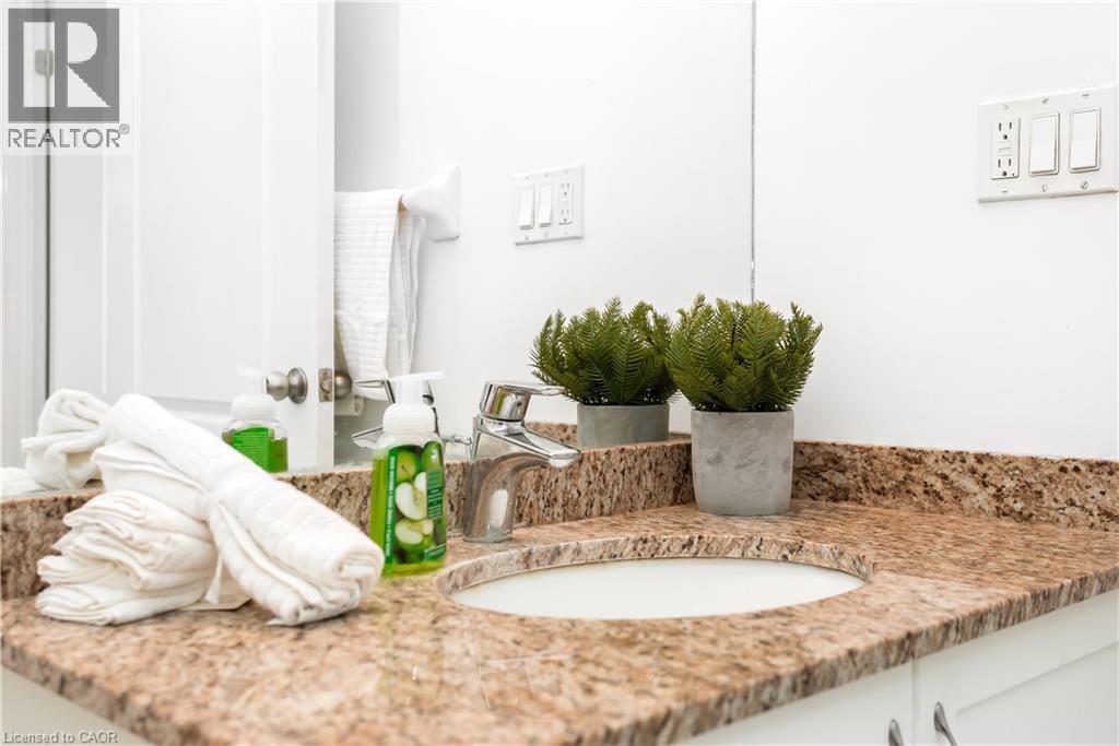 34 Plains Road Unit# 303, Burlington, Ontario  L7T 0B9 - Photo 26 - 40793874