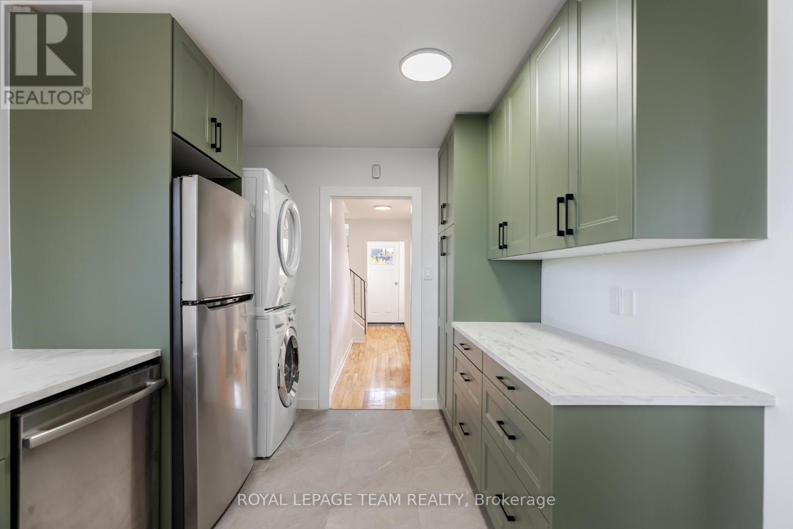 B - 1487 Morisset Avenue, Ottawa, Ontario  K1Z 8H2 - Photo 10 - X12594610