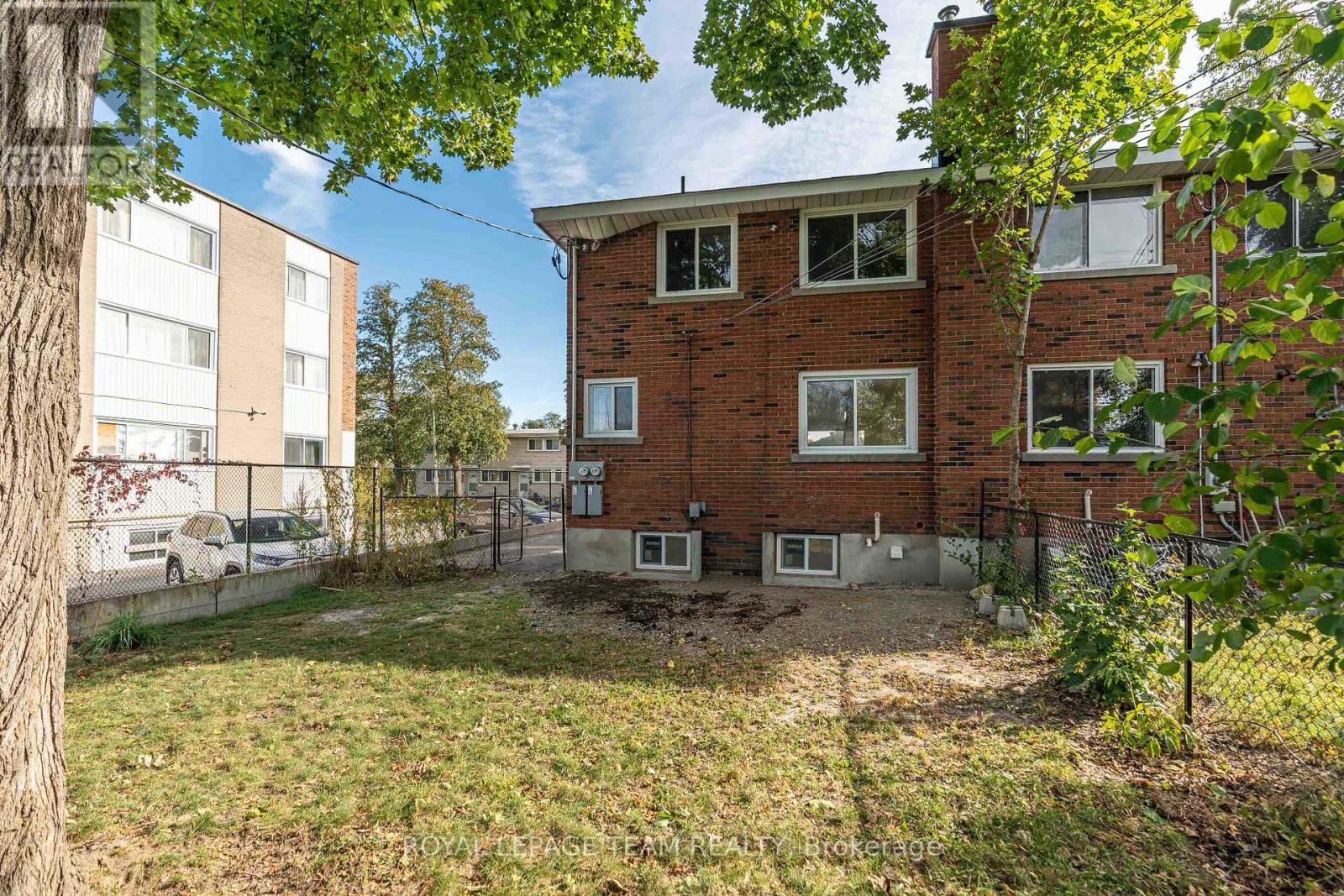 B - 1487 Morisset Avenue, Ottawa, Ontario  K1Z 8H2 - Photo 28 - X12594610