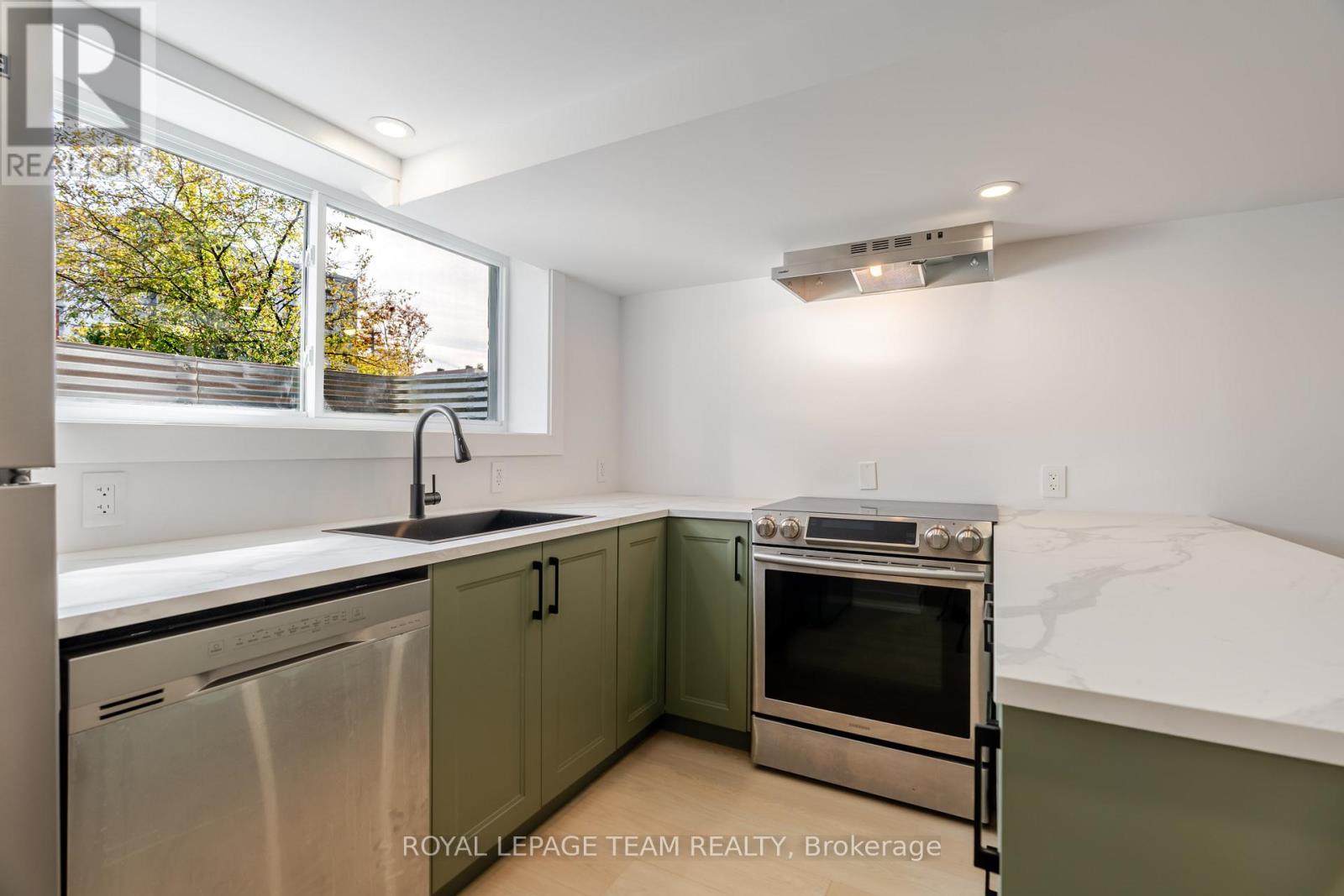 A - 1487 Morisset Avenue, Ottawa, Ontario  K1Z 8H2 - Photo 15 - X12594614