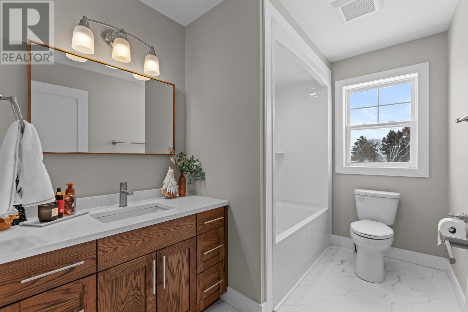 31 Loggie Drive, Summerside, Prince Edward Island  C1N 0N9 - Photo 16 - 202529518