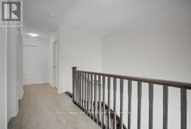 546 Fir Court, Milton, Ontario  L9E 1M5 - Photo 16 - W12638028