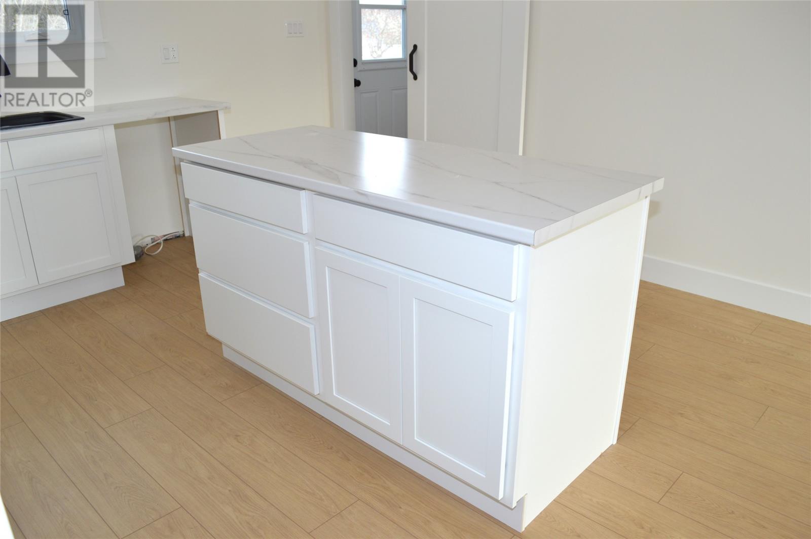 362 Newfoundland Drive, St. John's, Newfoundland & Labrador  A1A 4A2 - Photo 9 - 1293185