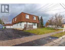 38 McNabb ST, Sault Ste. Marie, Ontario