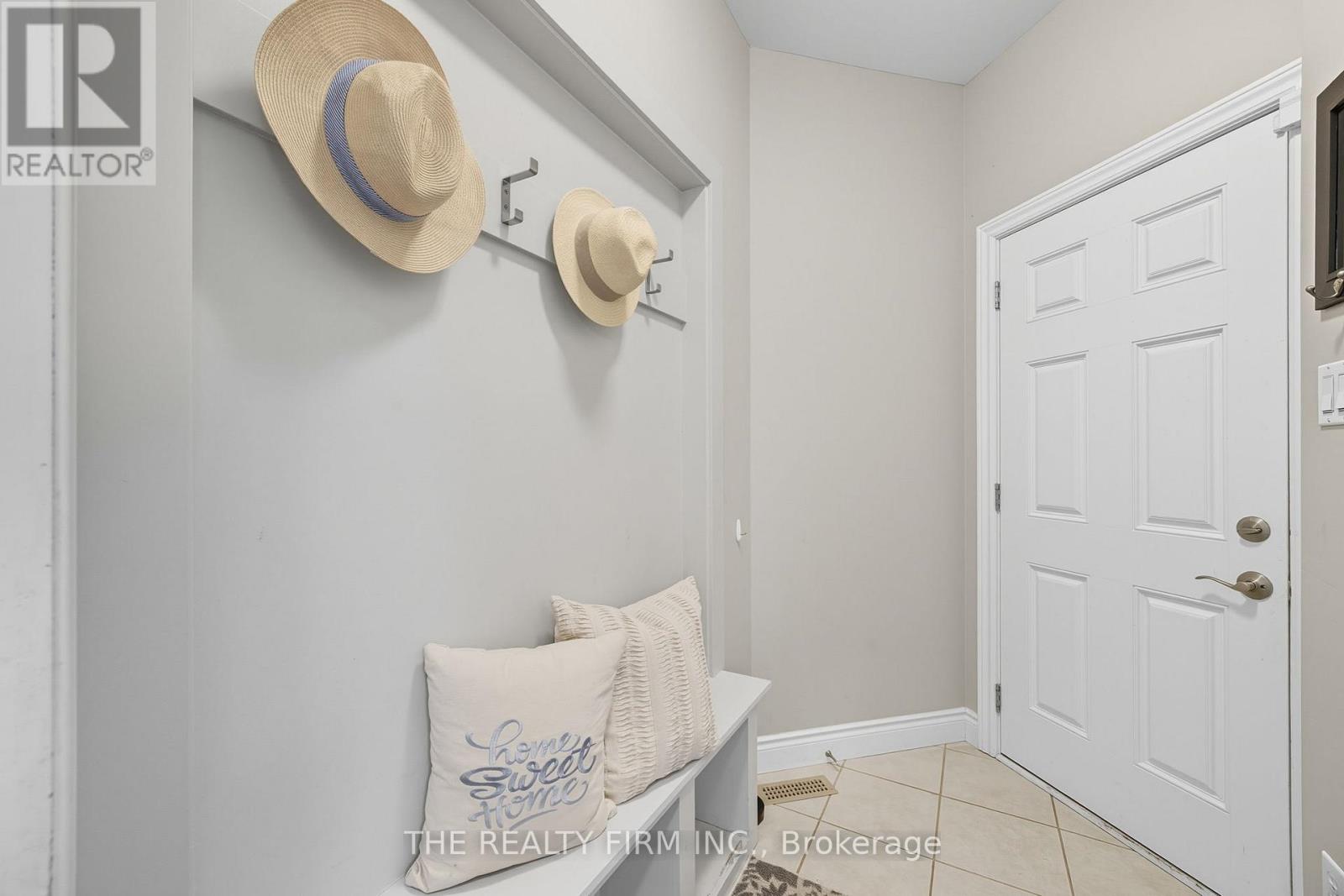 1561 Privet Place, London North, Ontario  N5X 0E7 - Photo 7 - X12638092