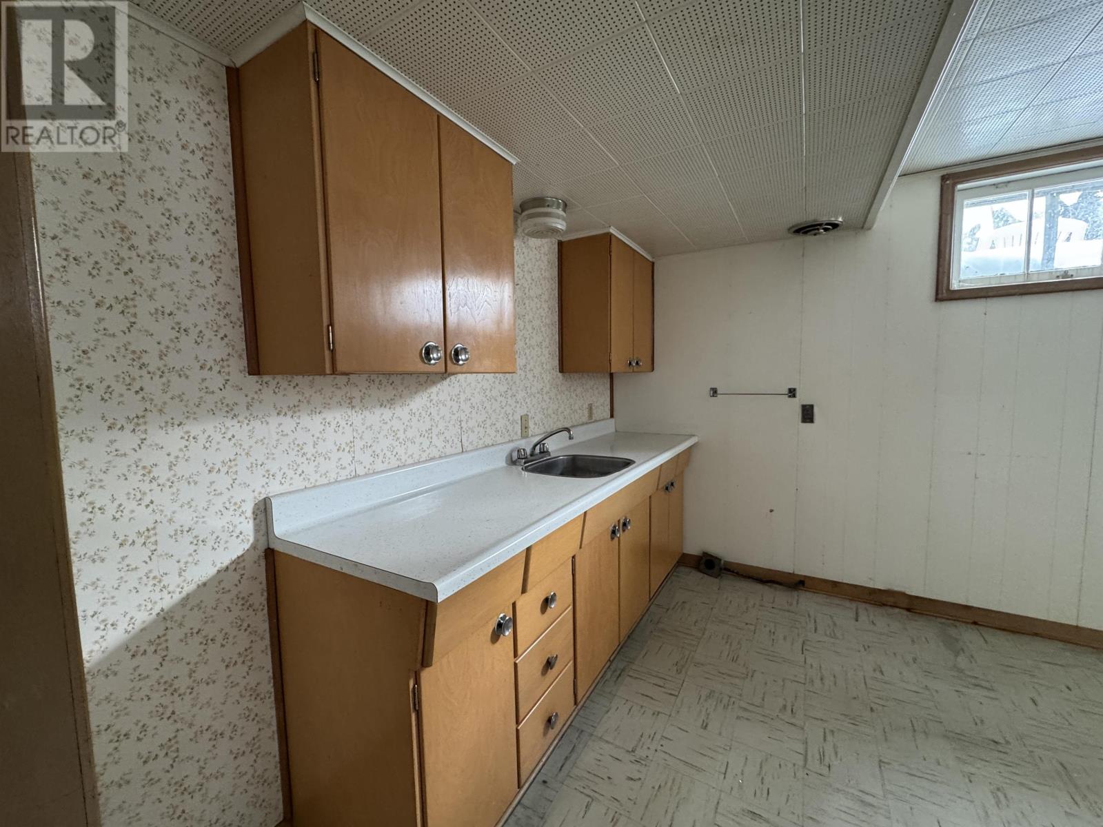 5 Sund Cres, Marathon, Ontario  P0T 2E0 - Photo 35 - TB253581