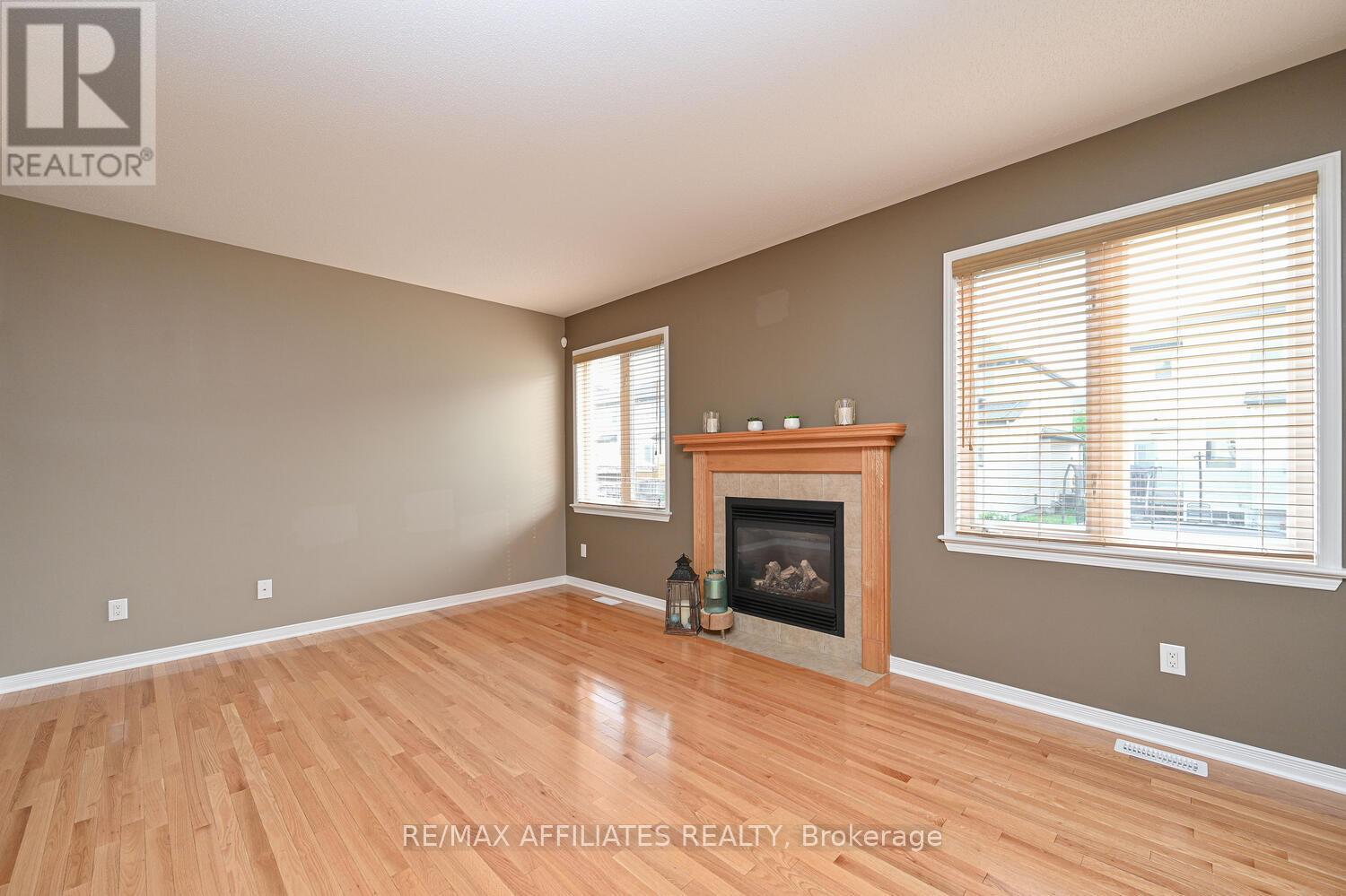 289 Harthill Way, Ottawa, Ontario  K2J 0P3 - Photo 14 - X12638052