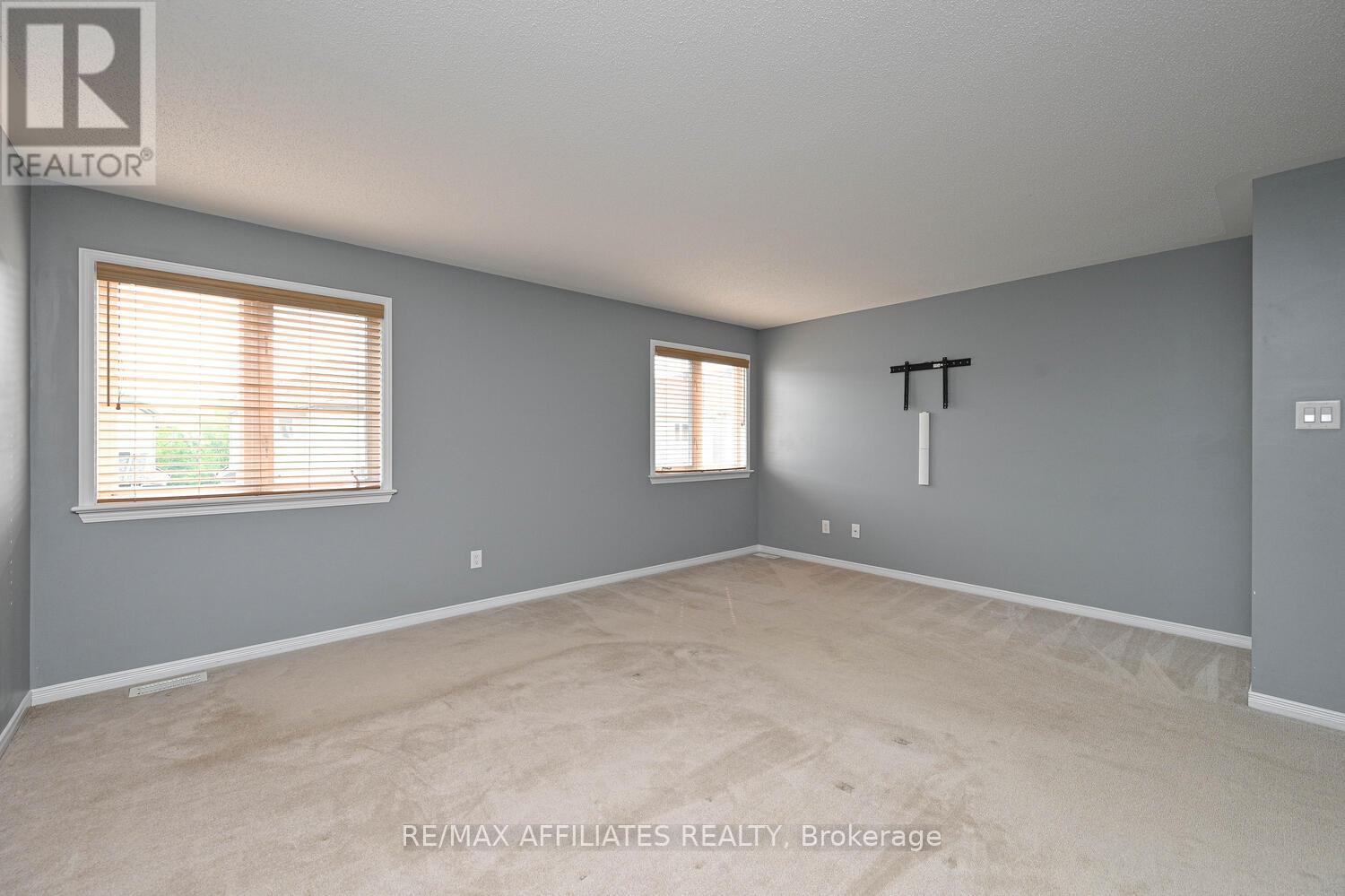 289 Harthill Way, Ottawa, Ontario  K2J 0P3 - Photo 18 - X12638052