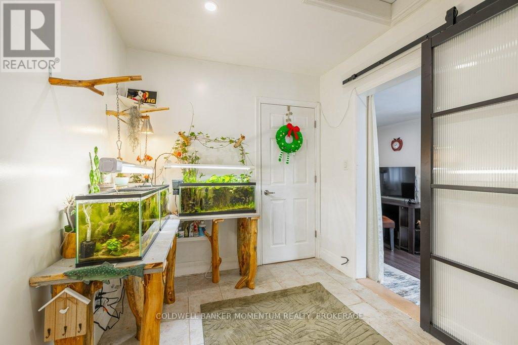 4134 Martin Avenue, Niagara Falls (Downtown), Ontario  L2E 3K9 - Photo 23 - X12638056