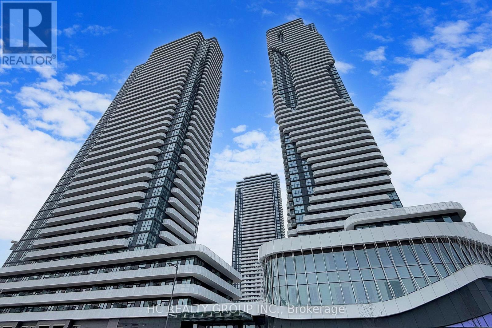 4902 - 8 INTERCHANGE WAY, Vaughan, Ontario