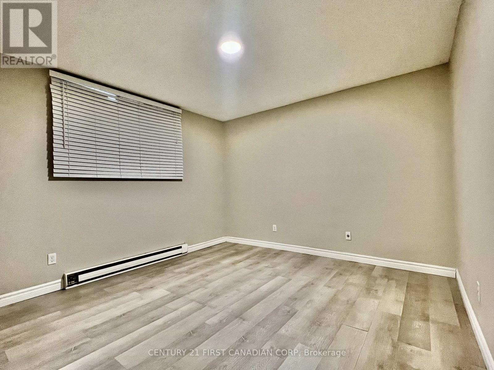 353 Oxford Street E, London East, Ontario  N6A 1V6 - Photo 15 - X12559082