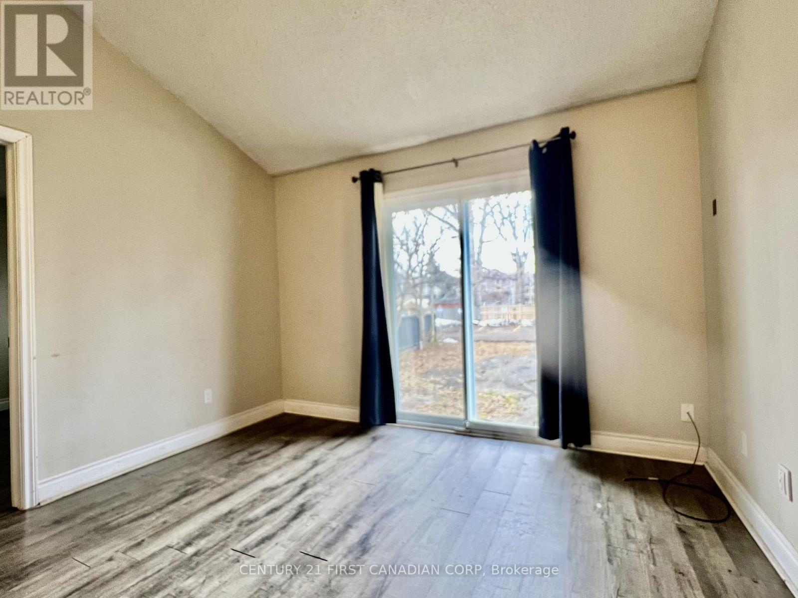 353 Oxford Street E, London East, Ontario  N6A 1V6 - Photo 17 - X12559082