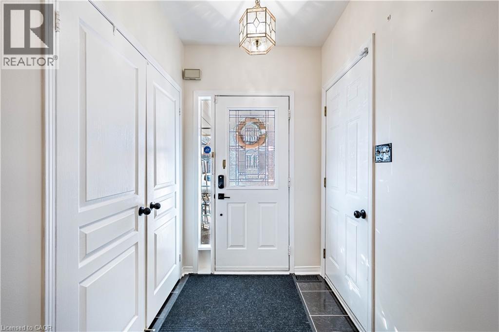 5708 Margarita Crescent, Mississauga, Ontario  L5M 6Y8 - Photo 5 - 40793487