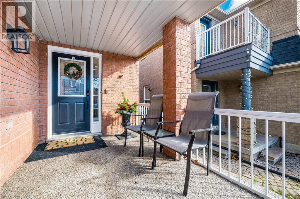 5708 Margarita Crescent, Mississauga, Ontario  L5M 6Y8 - Photo 2 - 40793487