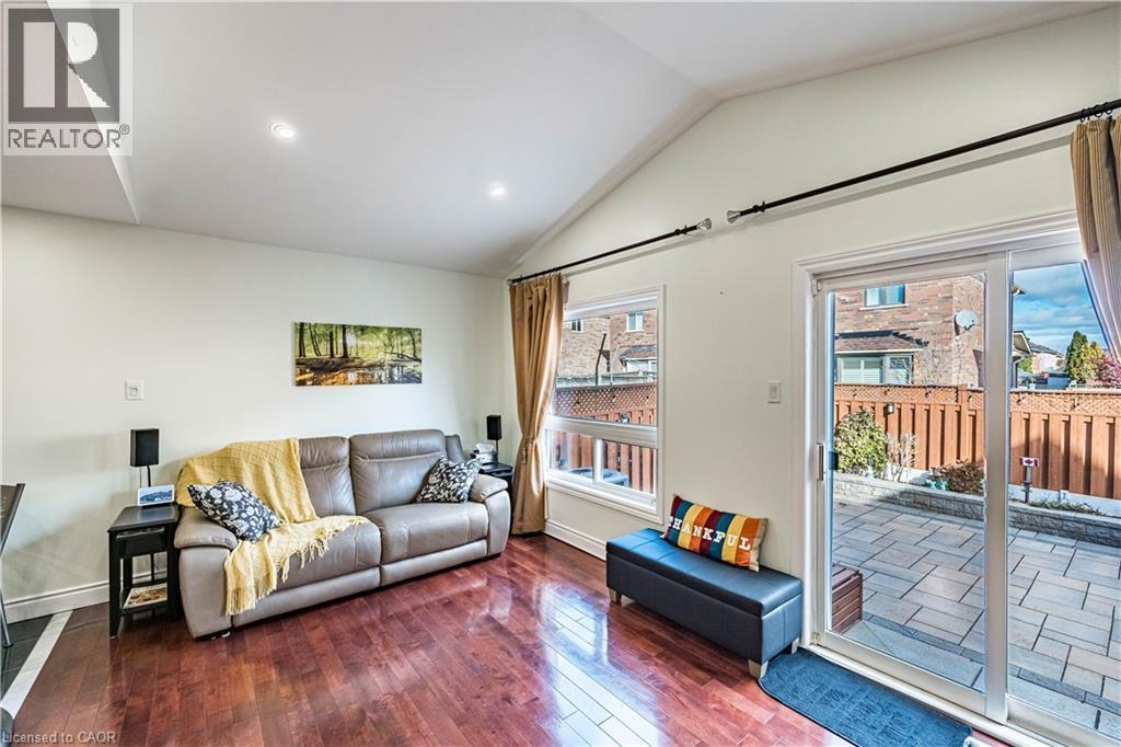 5708 Margarita Crescent, Mississauga, Ontario  L5M 6Y8 - Photo 13 - 40793487