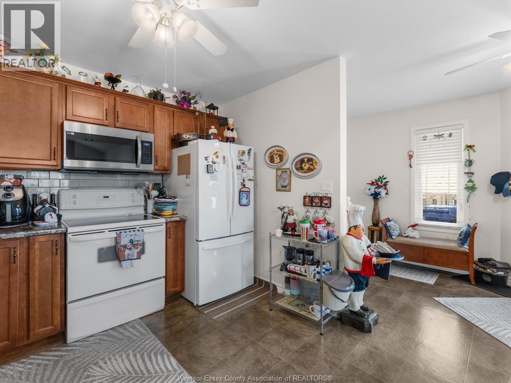 3652 Stephanie Court, Windsor, Ontario N8W 5G5 - Photo 10 - 25031759