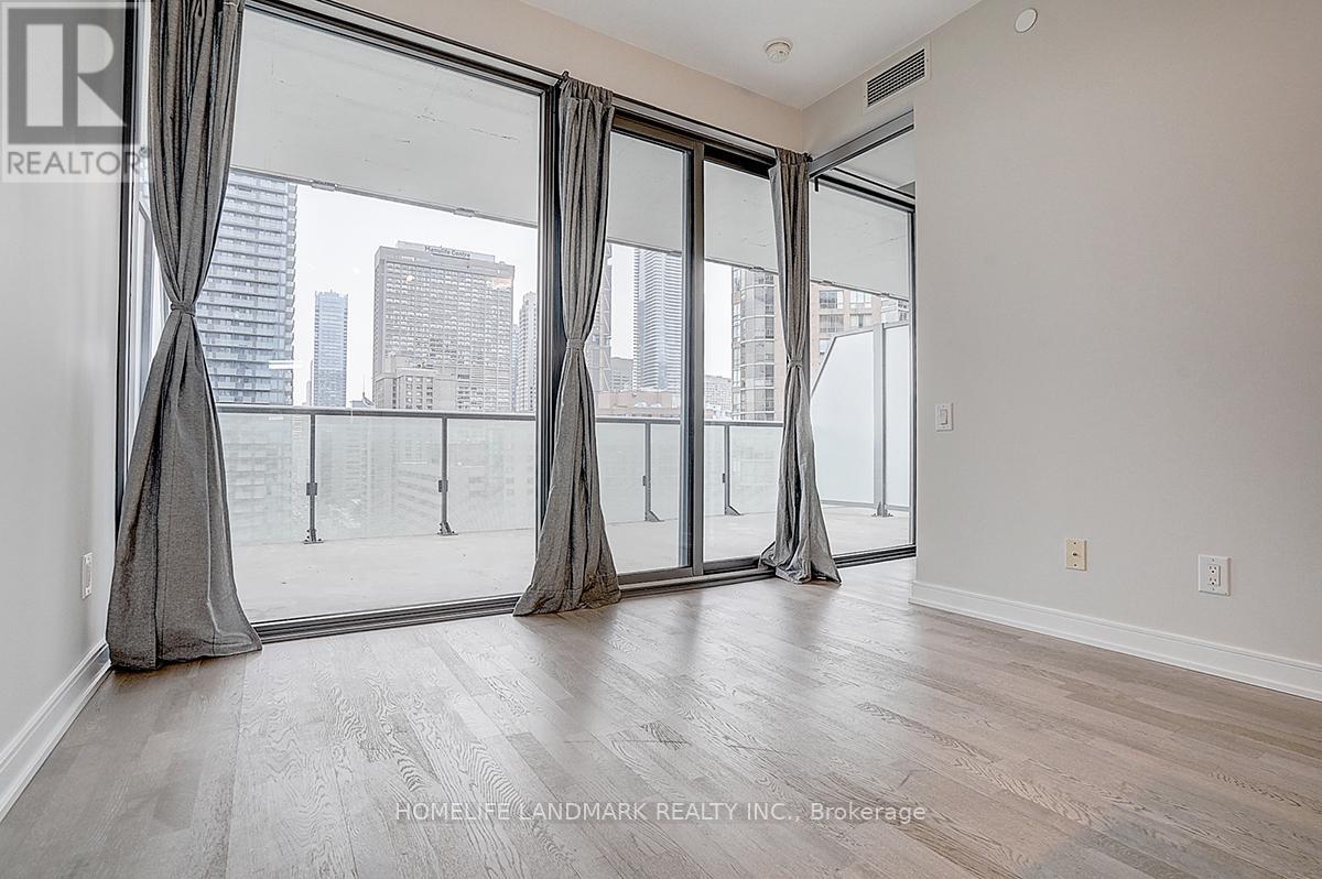 1909 - 57 St Joseph Street, Toronto, Ontario  M5S 0C5 - Photo 14 - C12638124