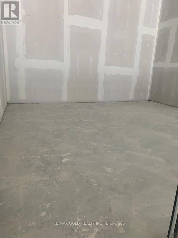 B7 - 3101 Kennedy Road, Toronto, Ontario M1V 3S8 - Photo 3 - E12638134