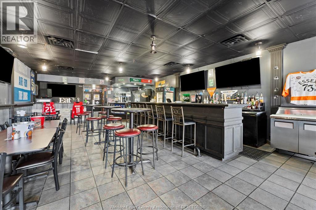 58 Talbot Street North, Essex, Ontario N8M 1A2 - Photo 4 - 25031760