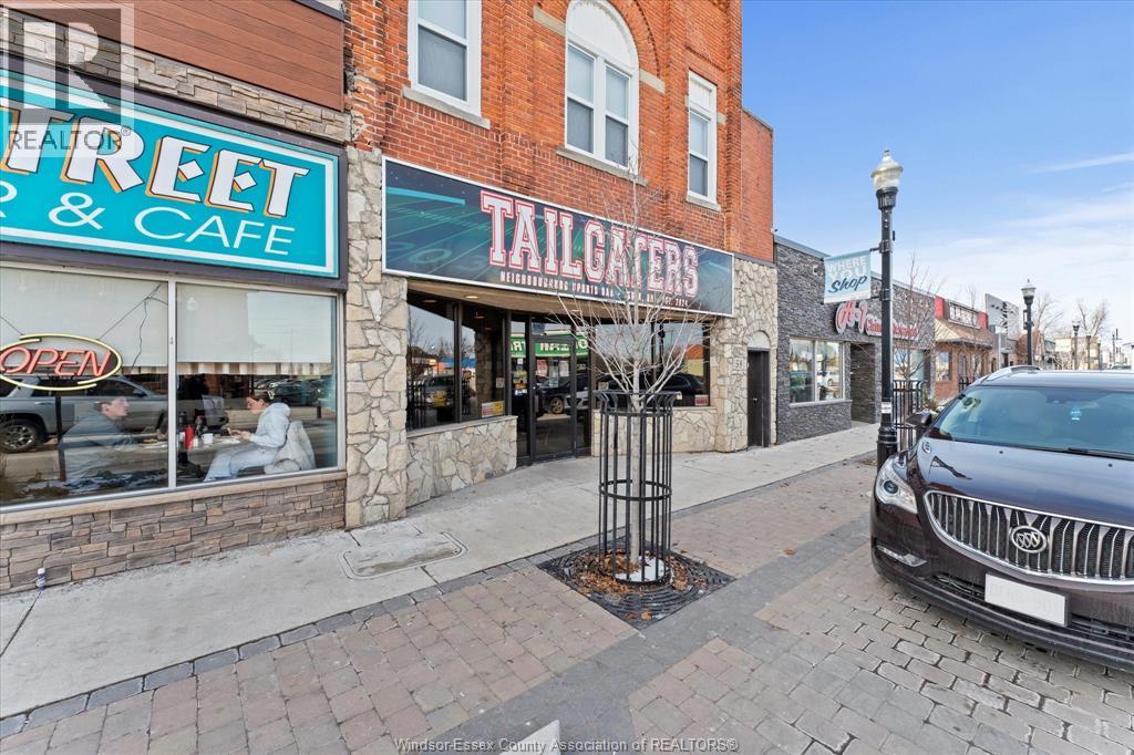 58 Talbot Street North, Essex, Ontario N8M 1A2 - Photo 2 - 25031760