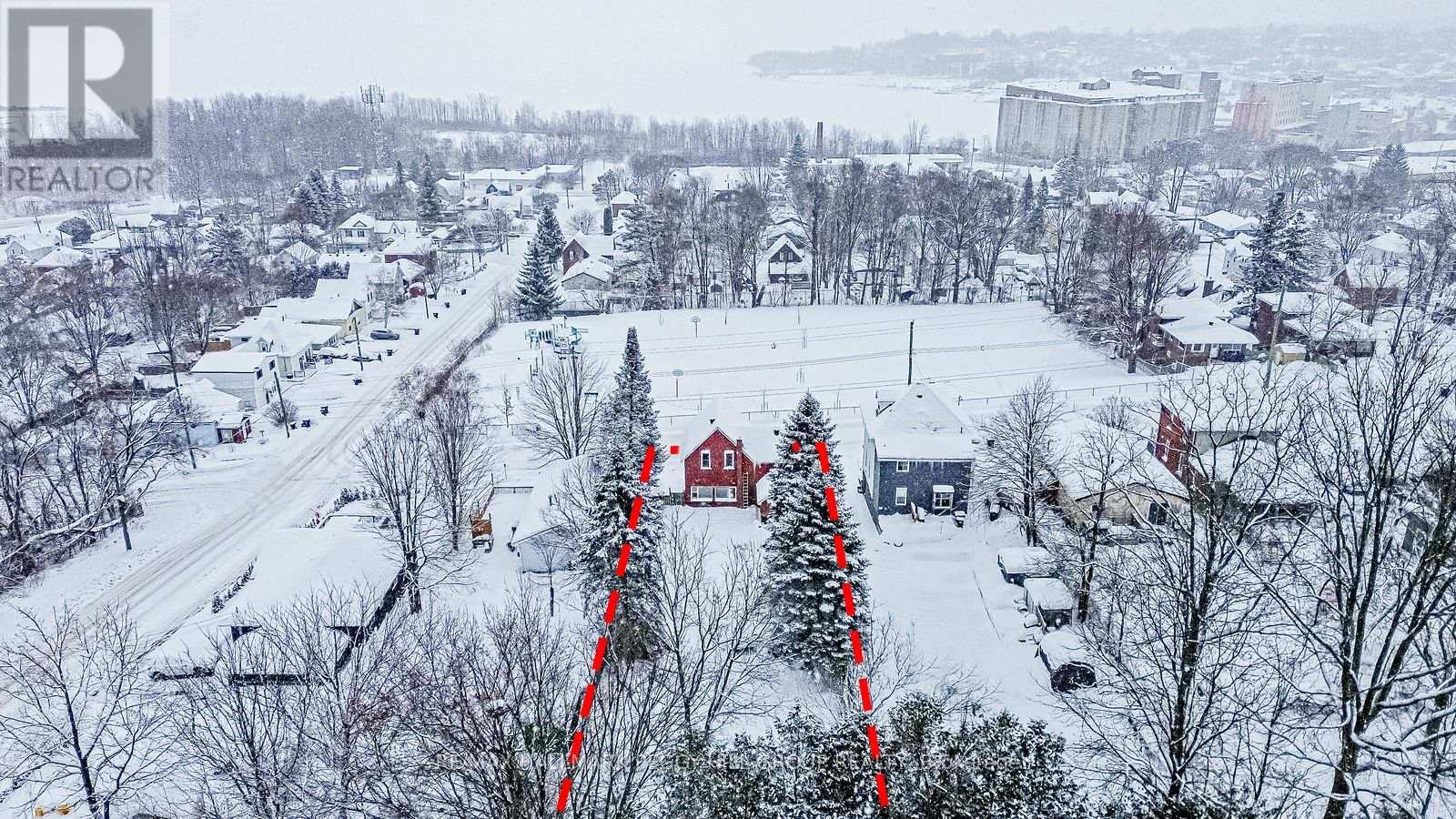 86 Sixth Street, Midland, Ontario  L4R 3X2 - Photo 2 - S12638064
