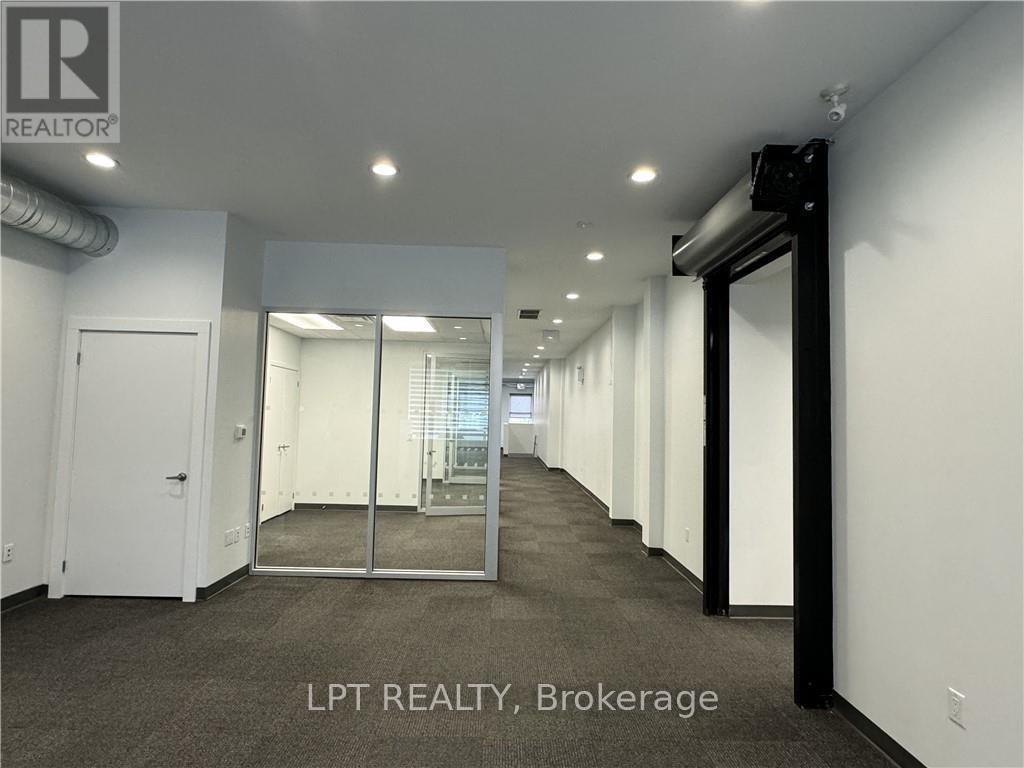 Main - 59 Collier Street, Barrie (City Centre), Ontario  L4M 1G7 - Photo 11 - S12638080