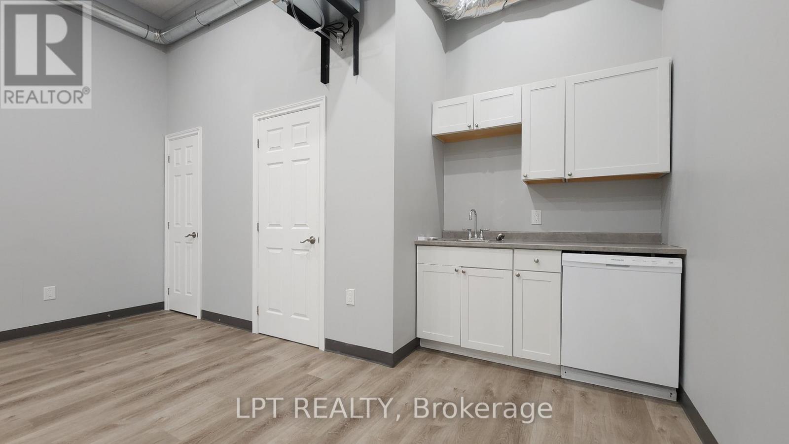 Main - 59 Collier Street, Barrie (City Centre), Ontario  L4M 1G7 - Photo 22 - S12638080