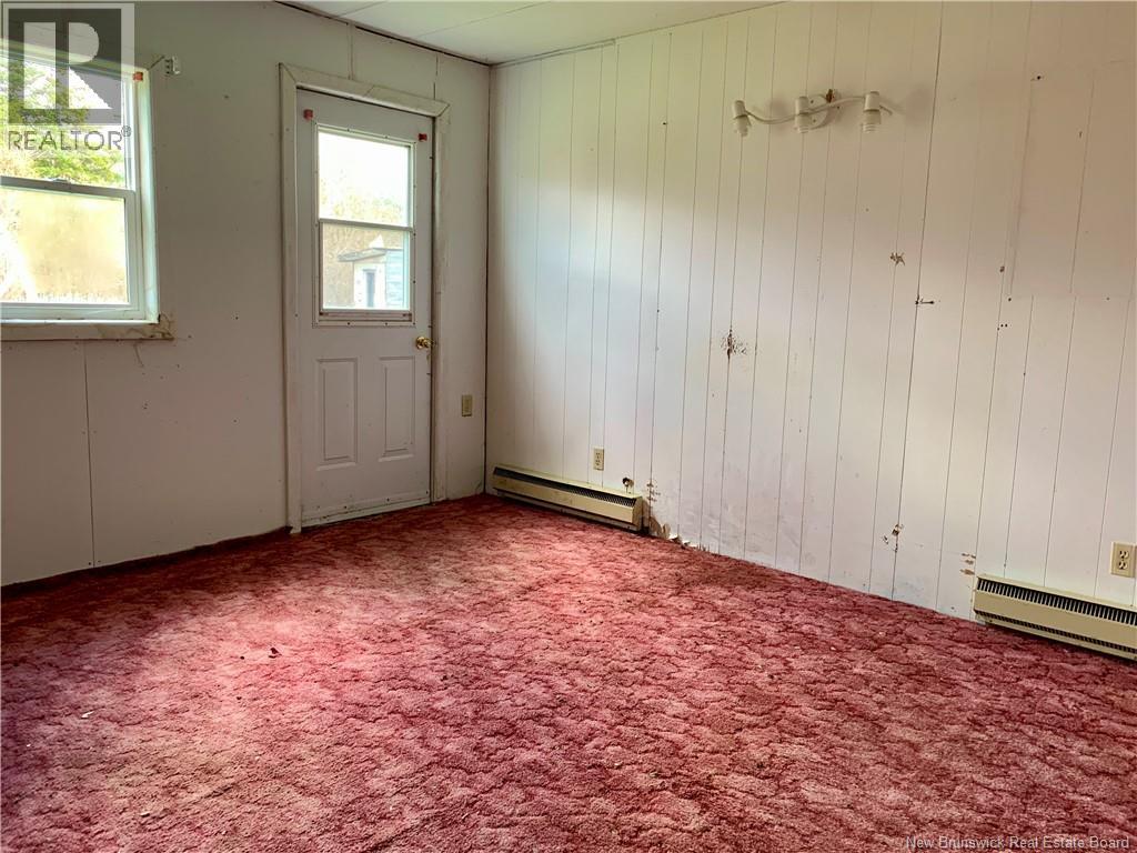 3787 Main, Belledune, New Brunswick  E8G 2K2 - Photo 11 - NB131340