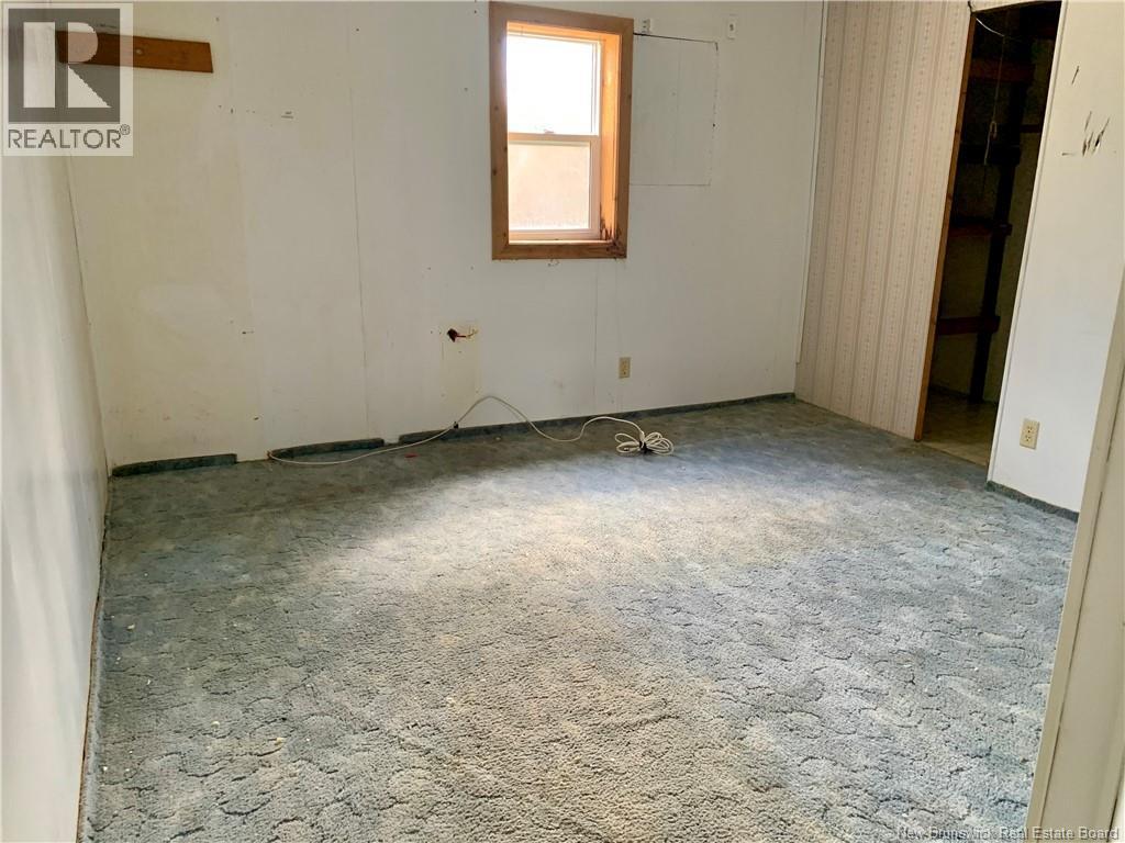 3787 Main, Belledune, New Brunswick  E8G 2K2 - Photo 12 - NB131340