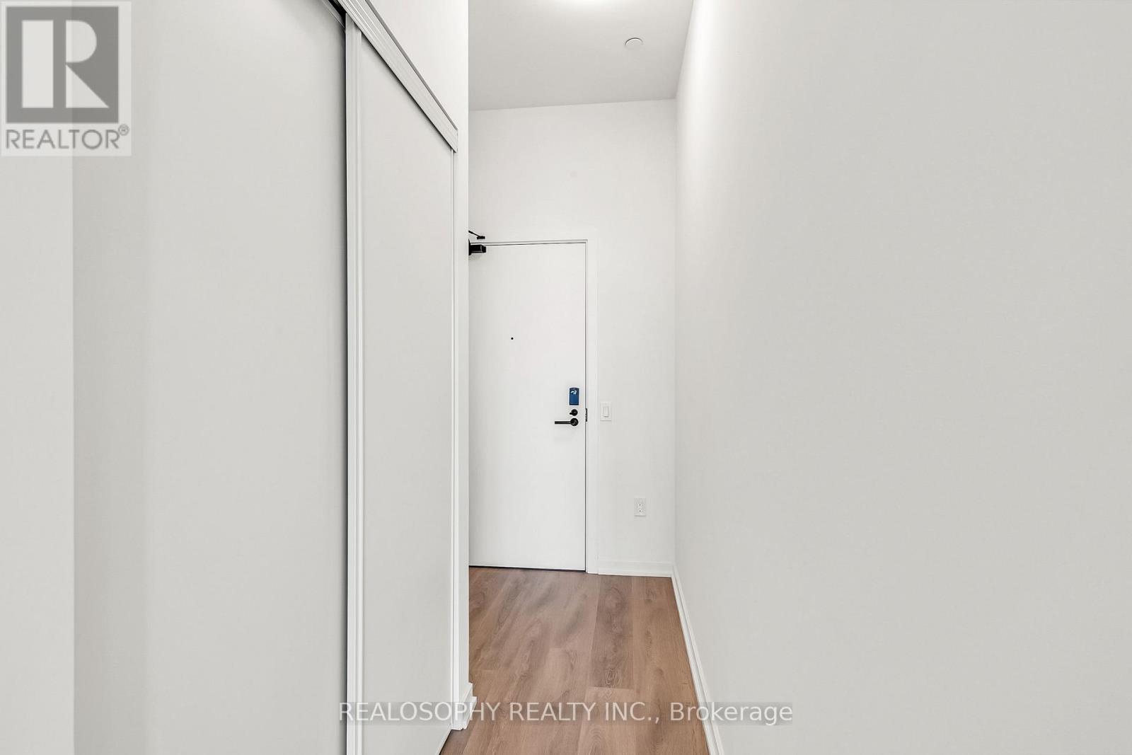 706 - 1285 Dupont Street, Toronto, Ontario  M6H 0E3 - Photo 5 - W12638048