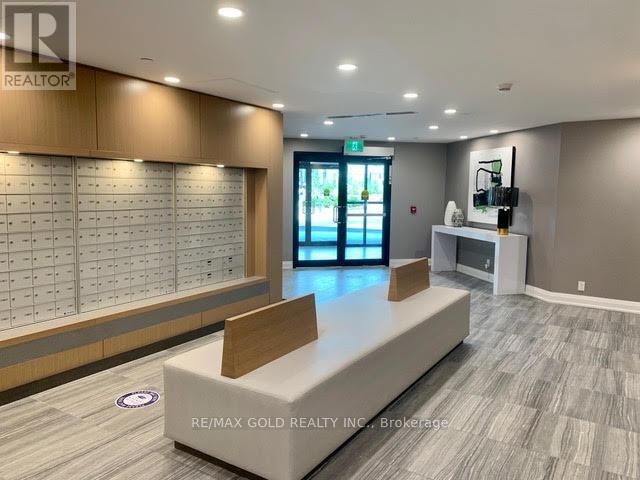 609 - 128 Grovewood Common, Oakville, Ontario  L6H 0X3 - Photo 6 - W12638120