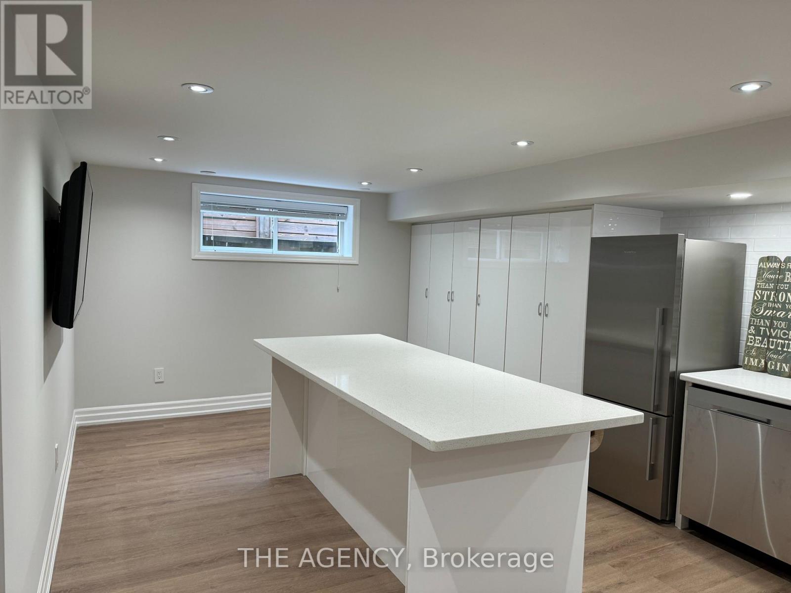 Bsmt - 1486 Rometown Drive, Mississauga, Ontario  L5E 2T7 - Photo 3 - W12638132