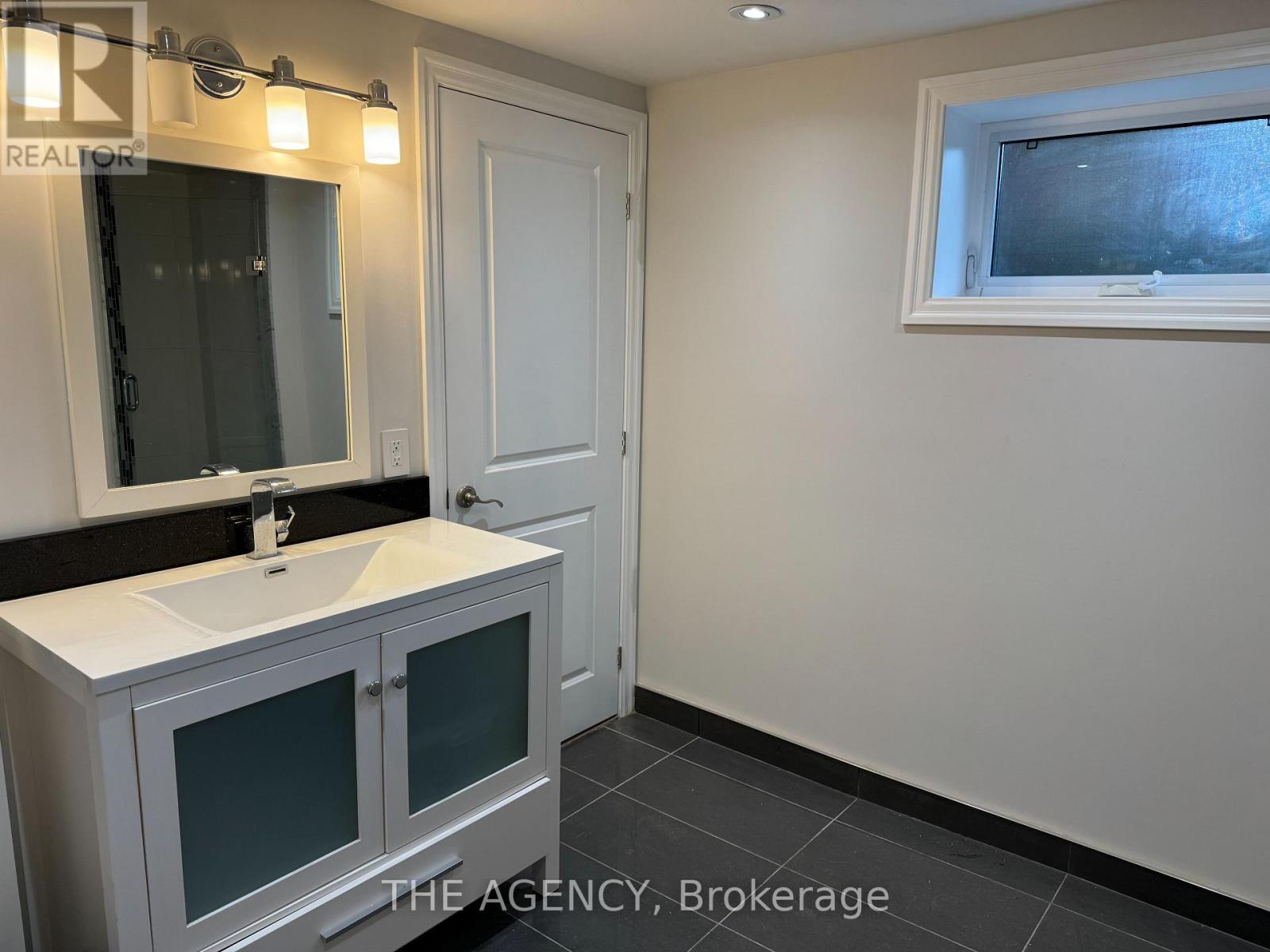 Bsmt - 1486 Rometown Drive, Mississauga, Ontario  L5E 2T7 - Photo 7 - W12638132