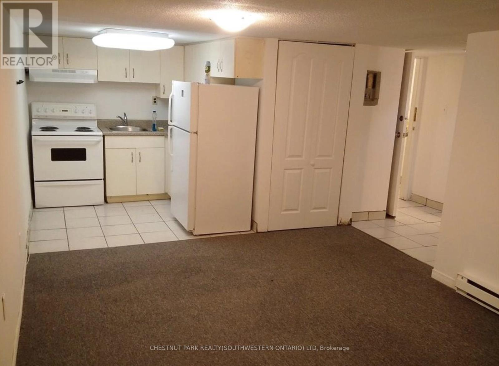 839 Stirling Avenue S, Kitchener, Ontario  N2M 3K4 - Photo 25 - X12638046