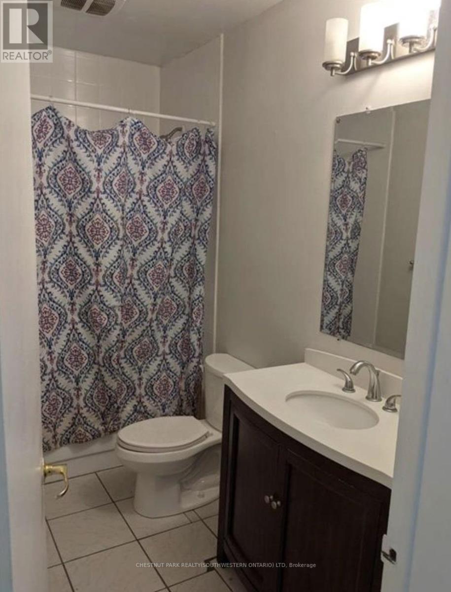 839 Stirling Avenue S, Kitchener, Ontario  N2M 3K4 - Photo 31 - X12638046