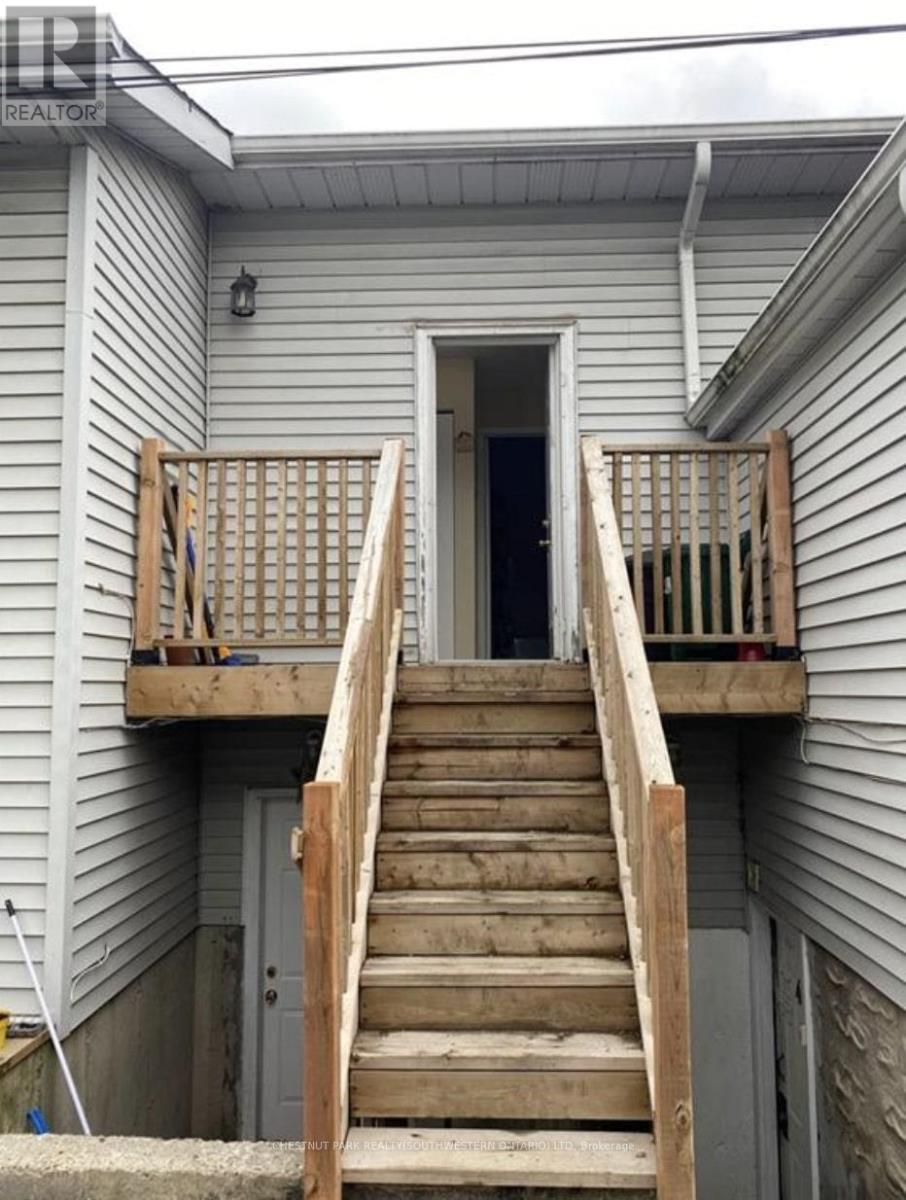 839 Stirling Avenue S, Kitchener, Ontario  N2M 3K4 - Photo 6 - X12638046