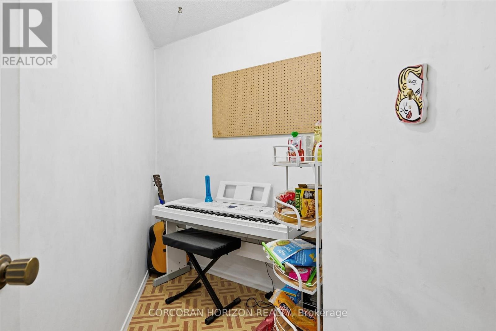 1202 - 222 Jackson Street W, Hamilton, Ontario  L8P 4S5 - Photo 15 - X12638086