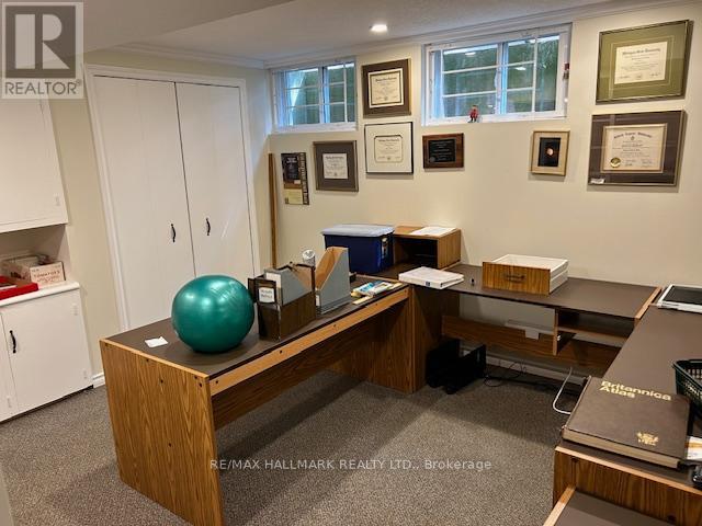 54 Ashton Crescent, Waterloo, Ontario  N2L 1P9 - Photo 18 - X12638126