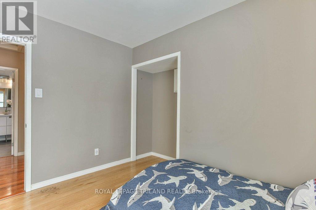 4 Maxwell Crescent, London North, Ontario  N5X 1Z1 - Photo 23 - X12638152