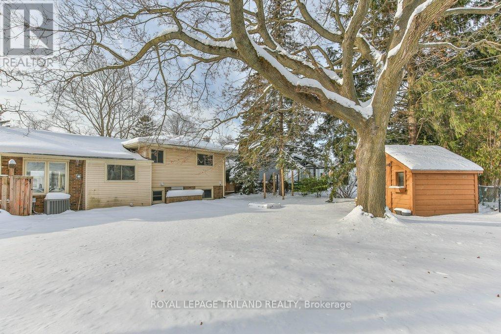 4 Maxwell Crescent, London North, Ontario  N5X 1Z1 - Photo 37 - X12638152