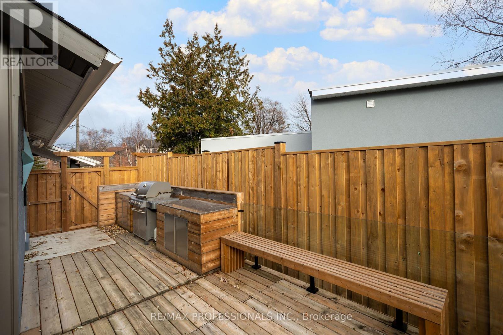 3 Eriksdale Road, Toronto, Ontario  M9C 2B5 - Photo 37 - W12571808